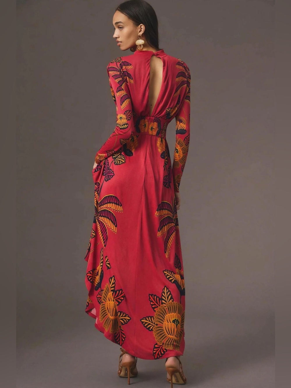 Elegant Red Floral Long-Sleeve Maxi Dress - Picture 4 of 12